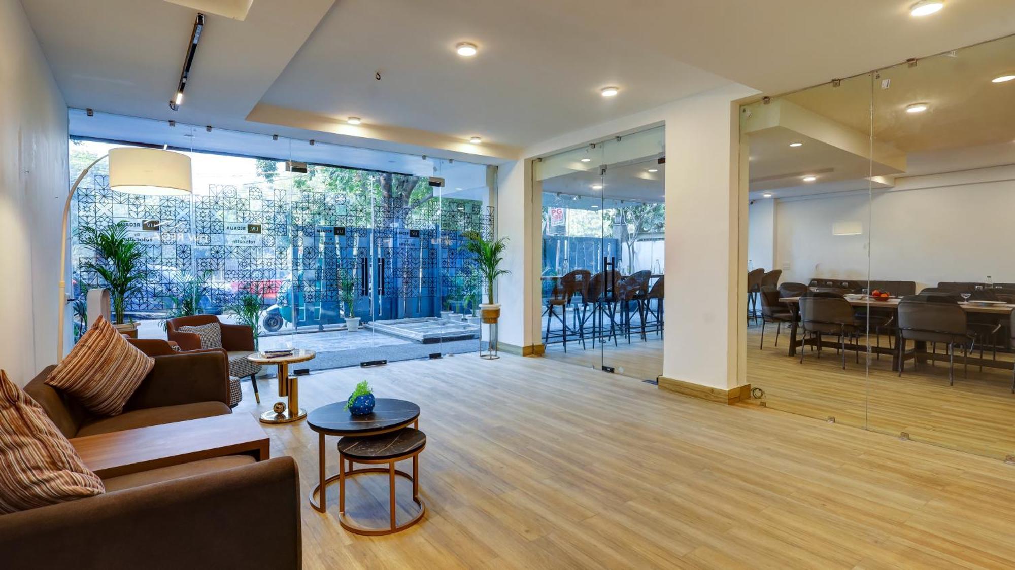 1Bhk Suites Opp Marriott - Huda City Centre Gurgaon Exterior foto